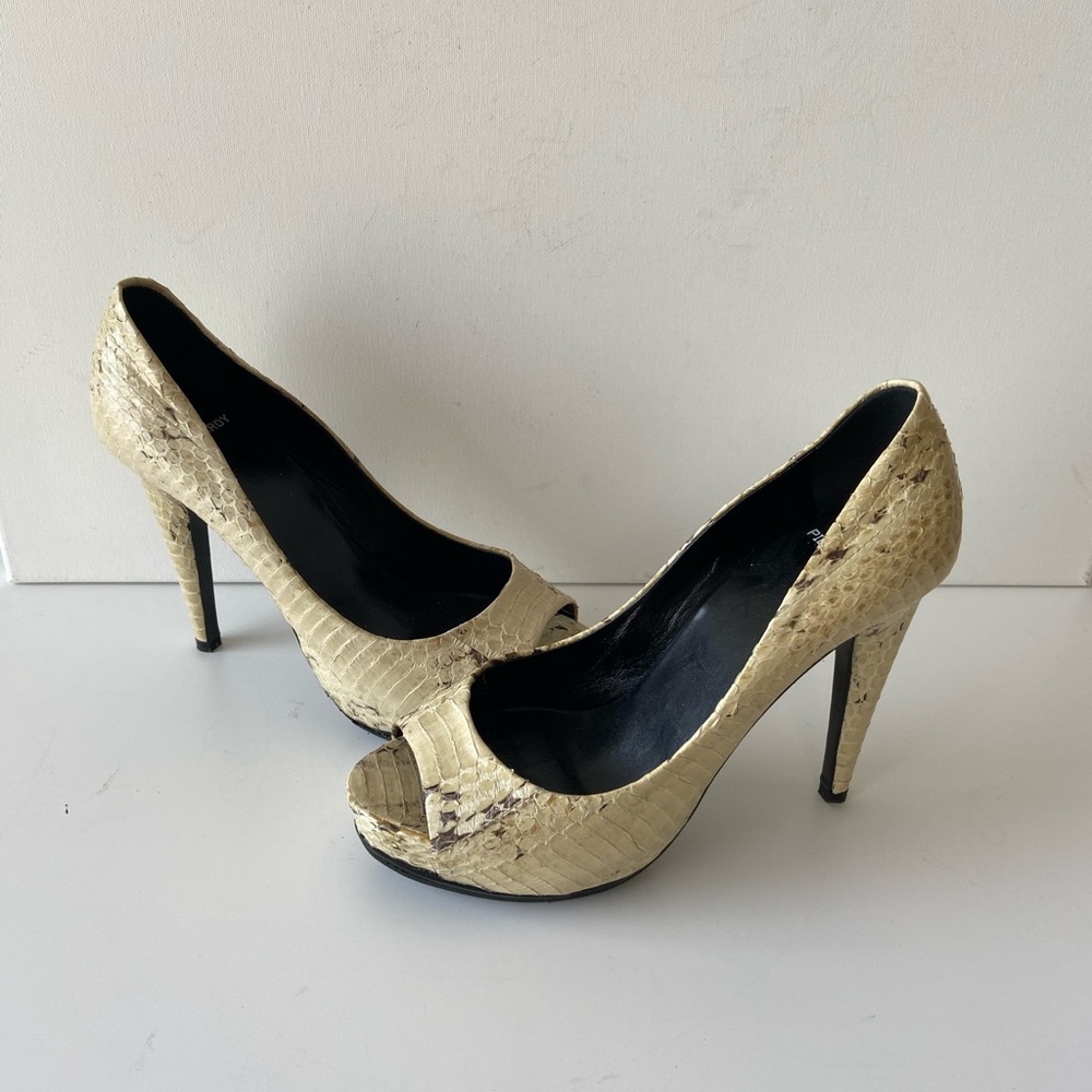 BRAND NEW Pierre Hardy Heels